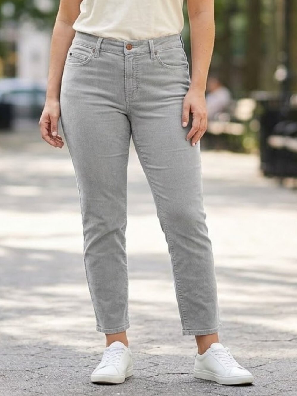 *3 FOR $9* Lee Slender Secret Lower On The Waist Mid Rise Straight Leg Jean pant